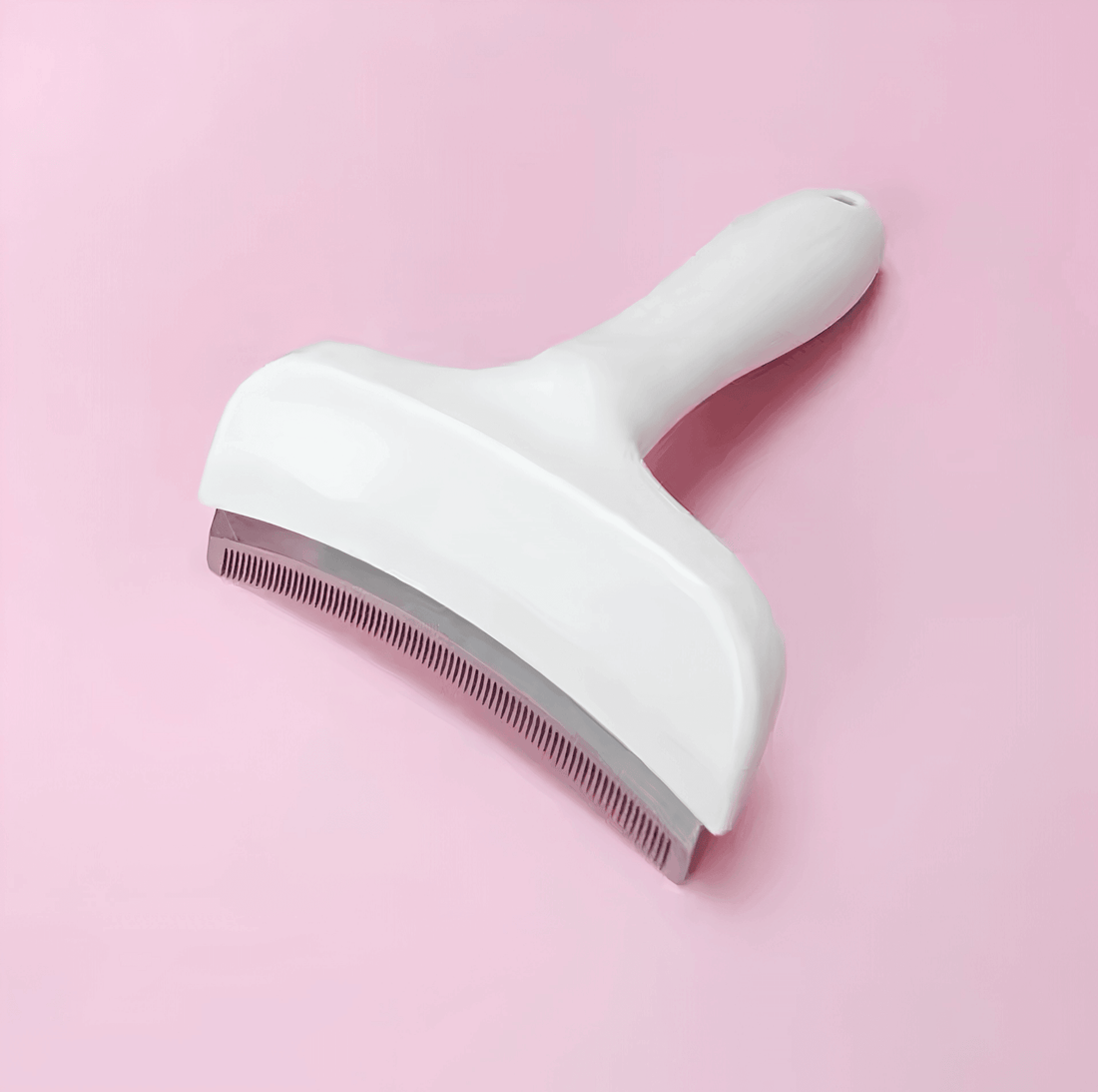 PawCurve™ Pro Deshedding Comb